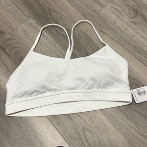 Lululemon flow y Women's Sports Bra